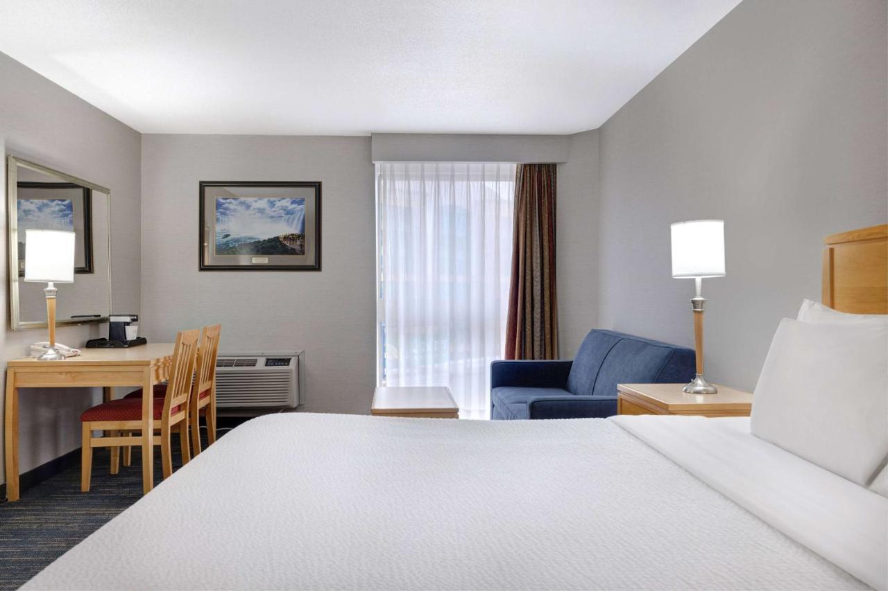 Days Inn By Wyndham Niagara Falls Near The Falls Exterior foto